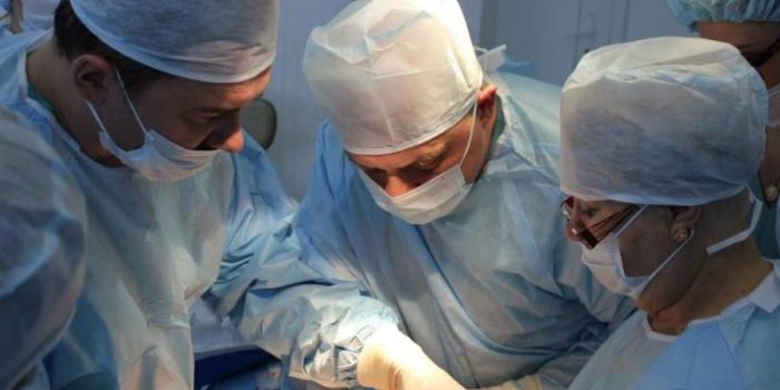 Ученые выяснили, чем чревато кесарево сечение