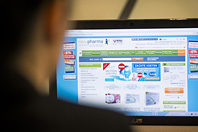 Деятельность нелегальных интернет-аптек будут жестко пресекать