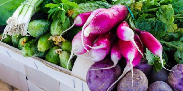 Названы самые полезные майские продукты