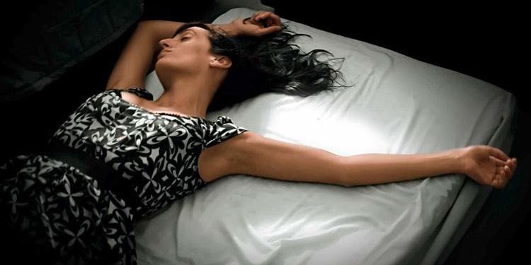 Эти способы помогут быстро избавиться от мешков под глазами