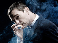 Сигаретный дым напрямую влияет на мышцы, показало исследование