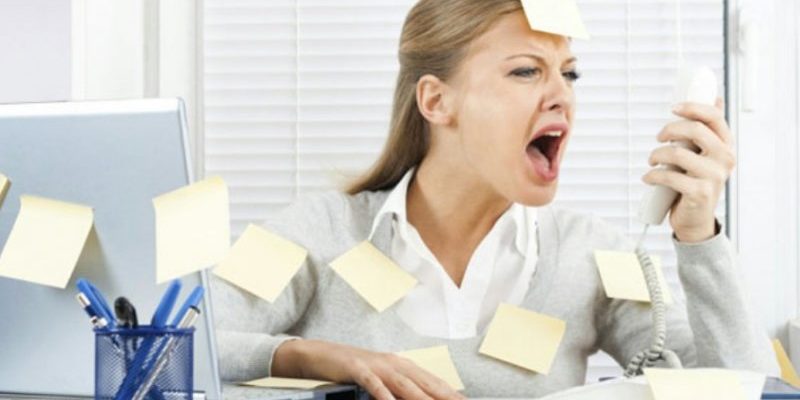 Женщины выгорают на работе чаще и быстрее мужчин