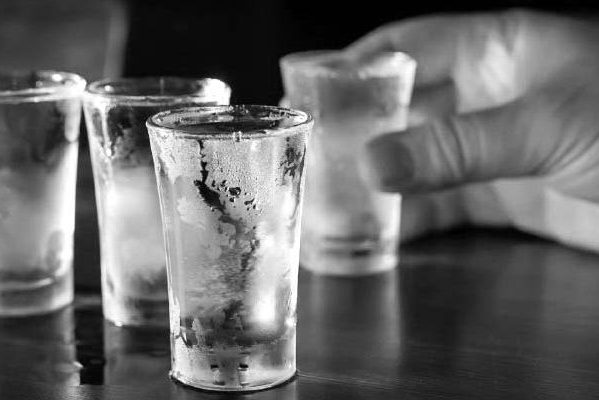 Сколько алкоголя в неделю сокращает жизнь на 5 лет?