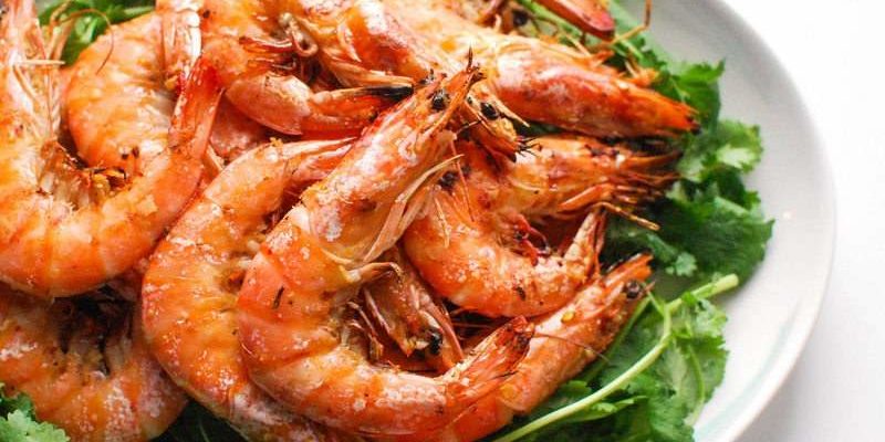 Медики объяснили, почему необходимо регулярно есть морепродукты