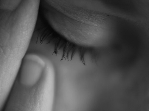 Почему женщины чаще страдают от мигреней
