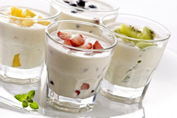 Медики объяснили, почему необходимо регулярно есть йогурт