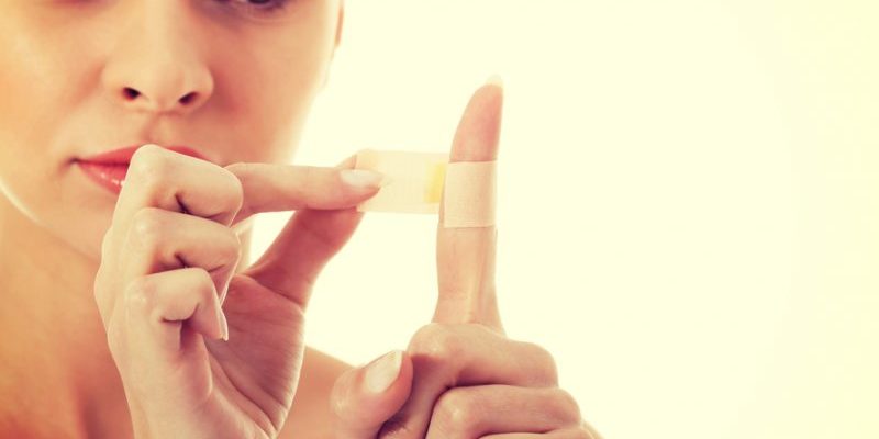 Гид по бытовым травмам: как лечить правильно