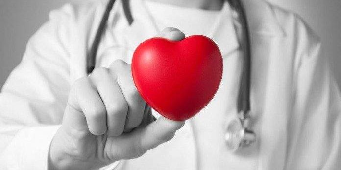 Медики рассказали об опасности похудения