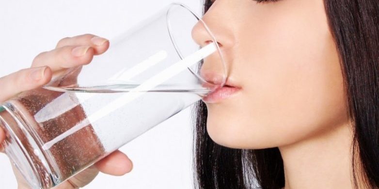 Что будет, если пить только воду