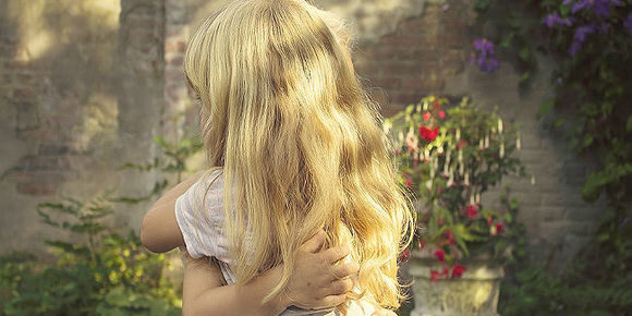 Врачи подсказали, как «подтянуть» лицо в домашних условиях