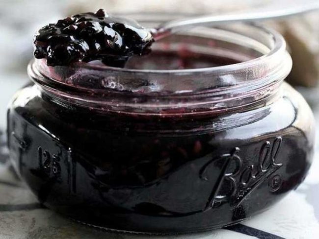 Названы самые полезные лакомства для сердца и сосудов