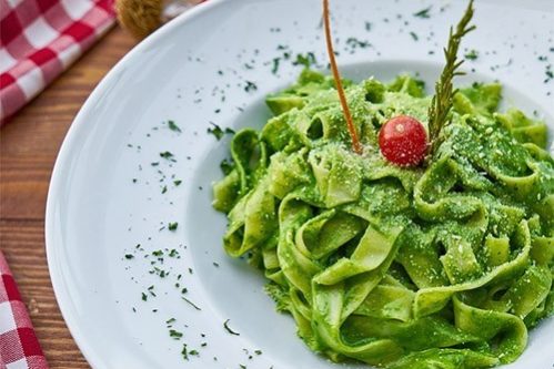 Мифы о здоровой пище, которые мешают нам худеть — МедНовости