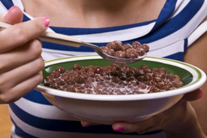 Названы продукты, в которых скрыто много соли