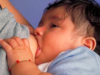 Грудное вскармливание производит неожиданный эффект на ребенка