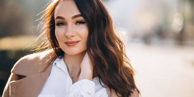 Названы эффективные натуральные средства от перхоти