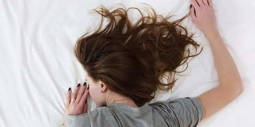 Медики поделились советами, помогающими лучше высыпаться