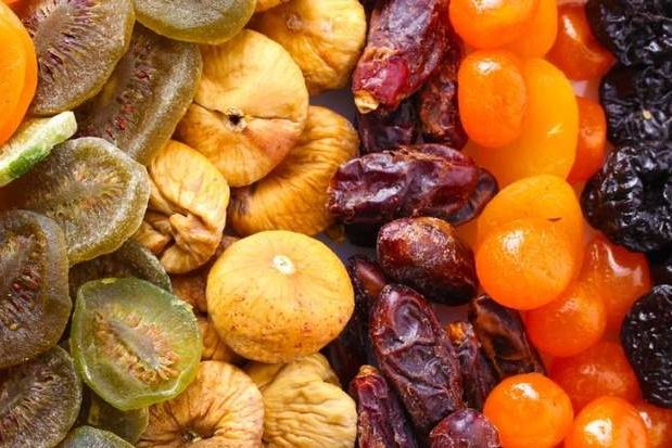 Диетологи назвали сладости, которые можно есть при похудении