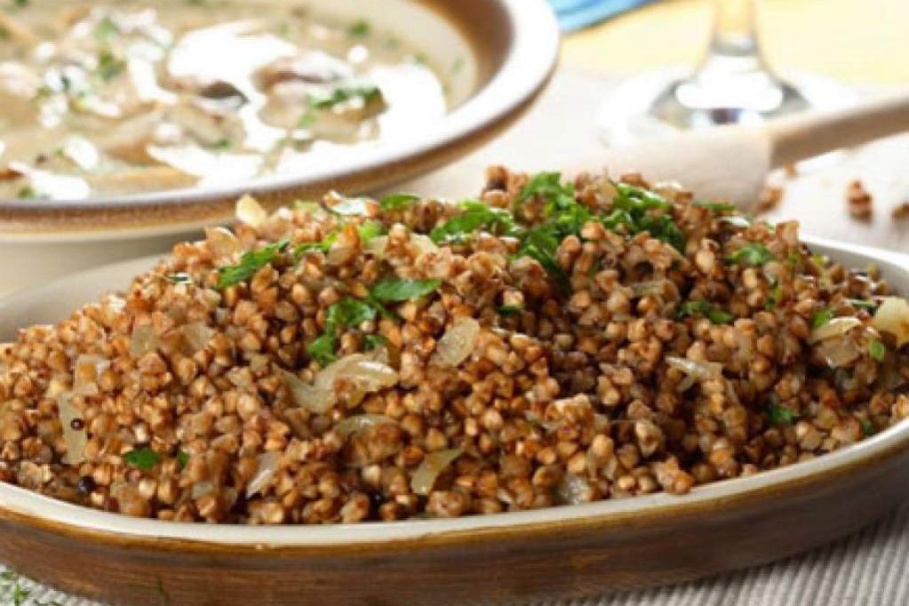 Названы продукты, повышающие производительность труда