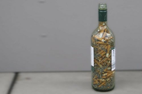 Скольким сигаретам равняется бутылка вина? Ученые подсчитали канцерогенный потенциал алкоголя — МедНовости