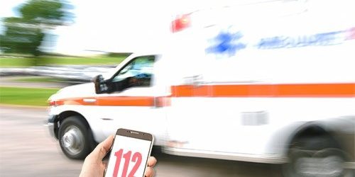 12 ситуаций, когда нужно срочно вызывать «Скорую» — МедНовости