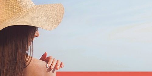 Компоненты солнцезащитного крема обнаруживаются в крови в высоких концентрациях — МедНовости