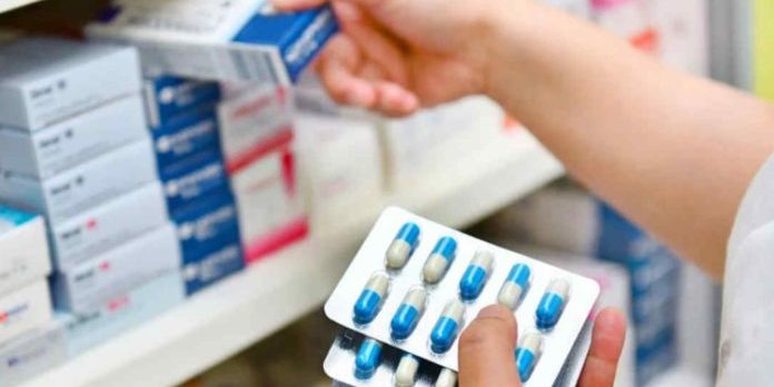 Это популярное лекарство может спровоцировать поражение печени