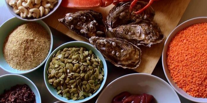 Этот микроэлемент восстанавливает мужскую «силу»