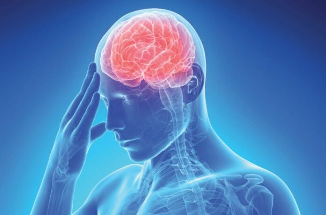 Доктор Комаровский рассказал, как распознать инсульт: первые признаки