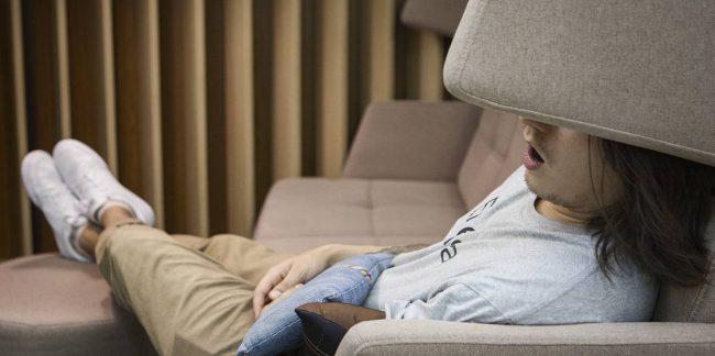 Почему мы храпим? Когда это опасно, а когда нет? Отрывок из книги «Загадки сна»