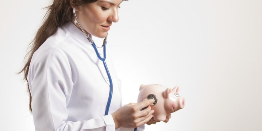 Минздрав намерен премировать врачей, выявивших рак при диспансеризации