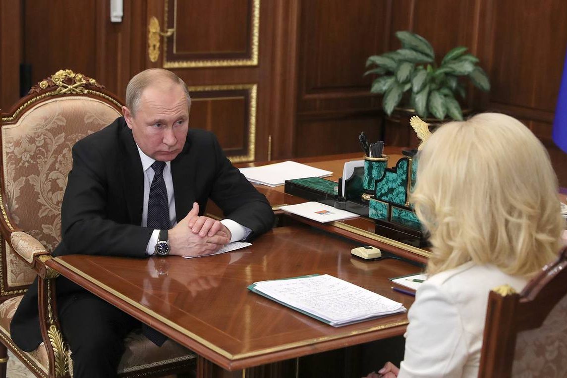 Путин поручил подготовить предложения по развитию первичного звена здравоохранения — Общество