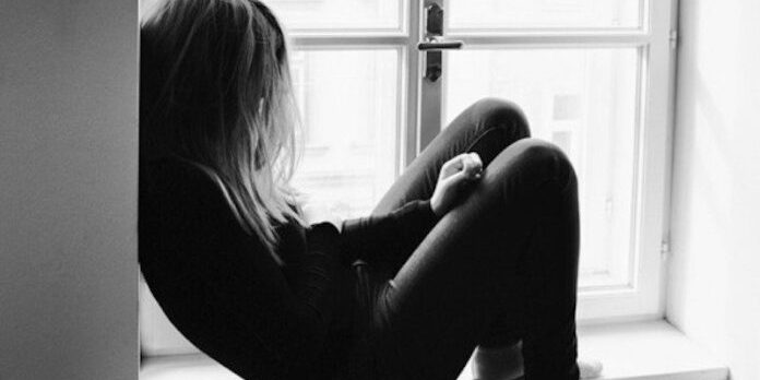 Медики рассказали, какие действия помогут побороть депрессию