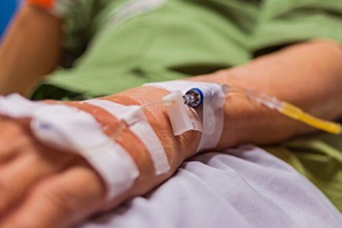 Новые лекарства против рака часто менее эффективны и дороже старых — МедНовости