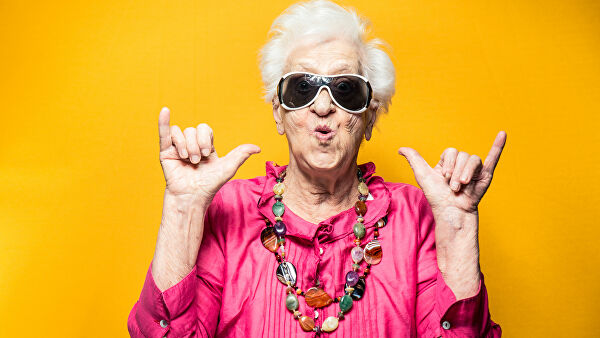 Ученые выяснили, в чем секрет женского долголетия