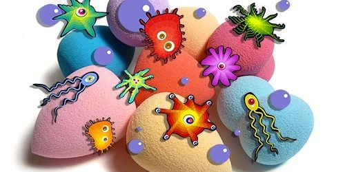 Ученые обнаружили опасные бактерии в средствах для макияжа — МедНовости