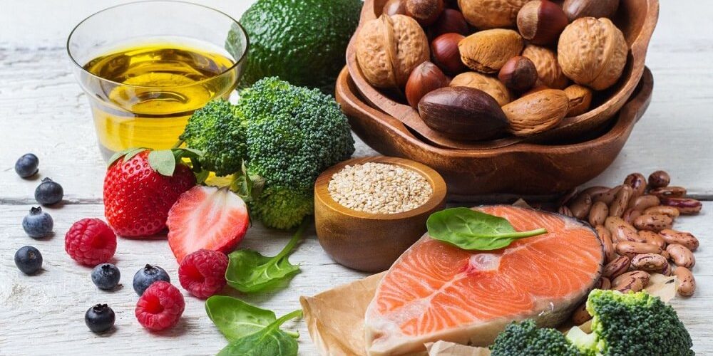 Эти продукты обязательно нужно употреблять женщинам