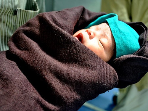 Кесарево сечение не увеличивает риск развития ожирения у ребенка — МедНовости