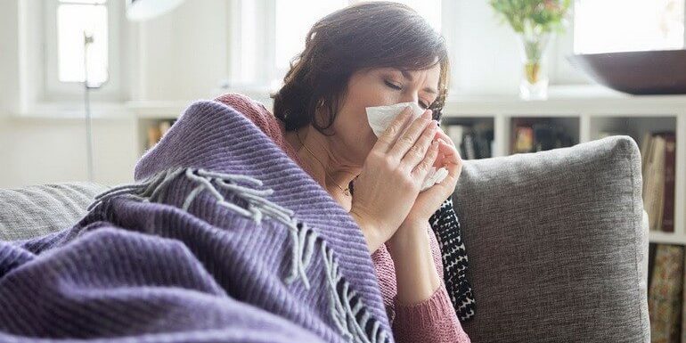 Как быстро справиться с простудой: проверенные способы
