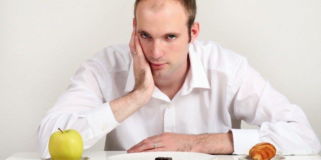 Как справиться с вечерним перееданием: пять эффективных способов