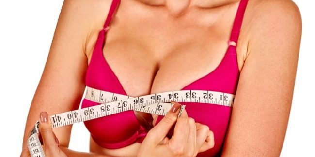 У курящих женщин после увеличения груди могут отвалиться соски