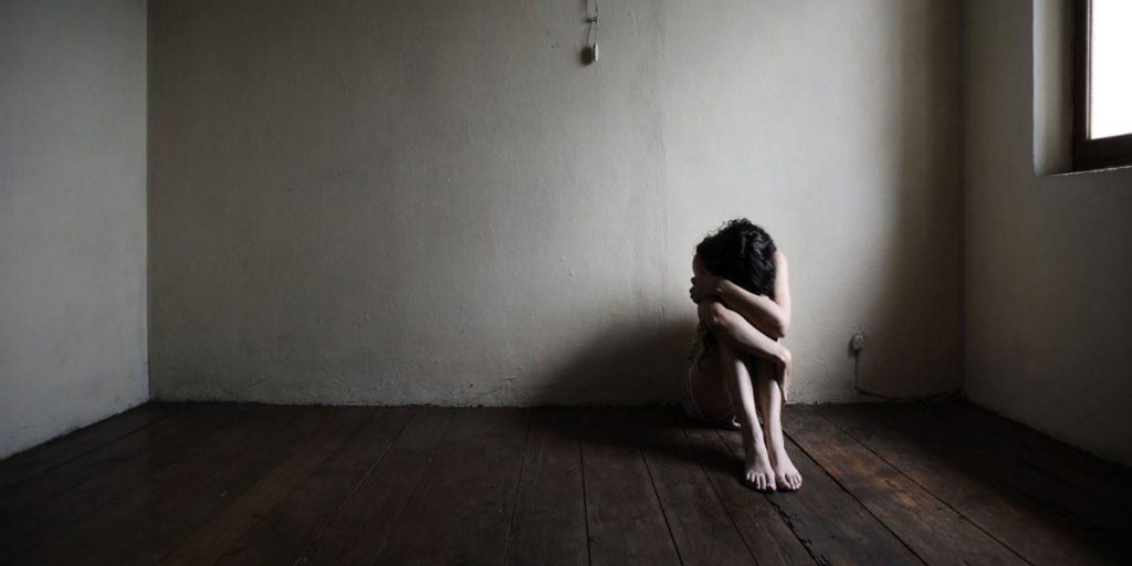 Психологи назвали пять действий, которыми люди обрекают себя на одиночество