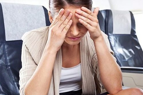 Симптомы инсульта у пассажира самолета оказались проявлением баротравмы — МедНовости