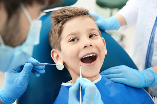 Важность регулярных осмотров у стоматолога: эффективная профилактика самых распространенных заболеваний 
