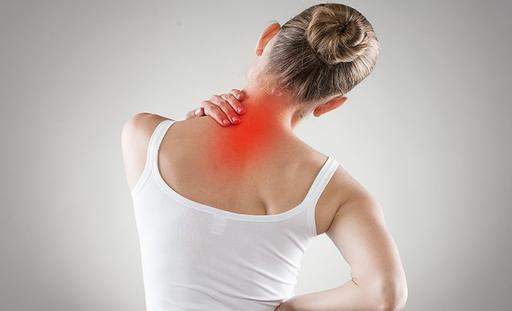 Медики дали важный совет по лечению боли в спине