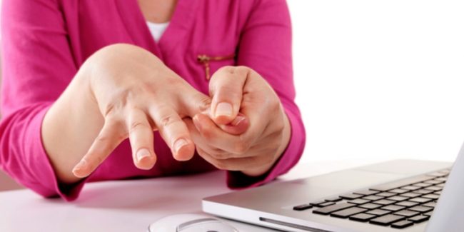 Почему хрустят пальцы? — Медицина 2.0