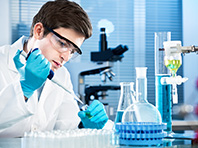 Россия занимается активными поисками вакцины против коронавируса