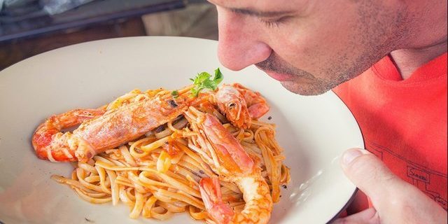 Почему при коронавирусе пропадает обоняние? Ученые нашли новый ответ