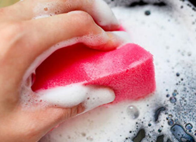 Современная бытовая химия становится все более опасной для здоровья