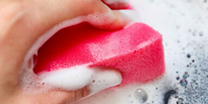 Современная бытовая химия становится все более опасной для здоровья