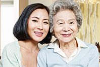 Японские ученые советуют пожилым людям чаще смеяться